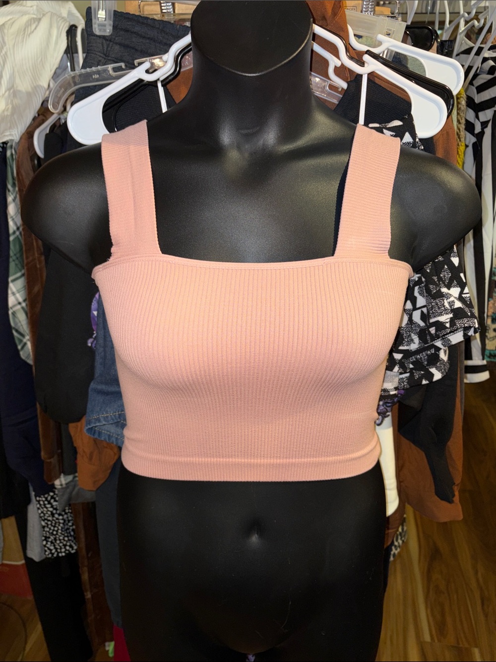 Dynamic OS NWOT Women's Ribbed Square Neck Crop Tank Top - Pink